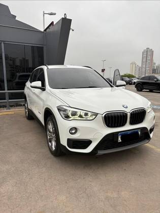 BMW X1 2.0 16V TURBO ACTIVEFLEX SDRIVE20I 4P AUTOMÁTICO BMW X1 2.0 16V TURBO ACTIVEFLEX SDRIVE20I 4P AUTOMÁTICO